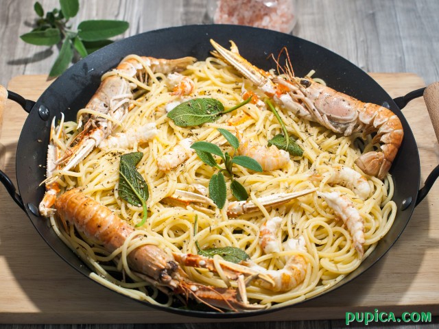 Pasta with langoustine,butter and sage